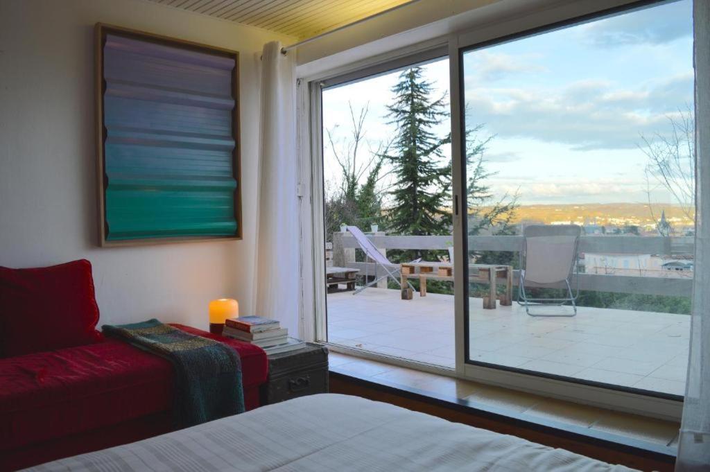 Casa Marta : Suites, Terrasses Et Vue Panoramique Турнон-сюр-Рон Экстерьер фото