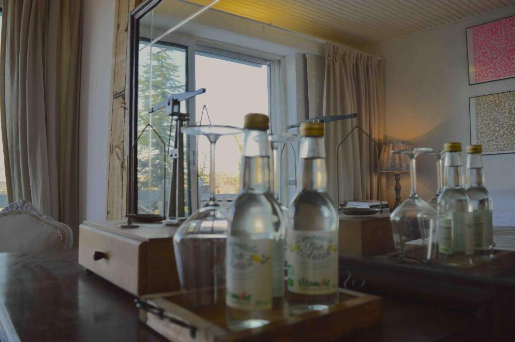Casa Marta : Suites, Terrasses Et Vue Panoramique Турнон-сюр-Рон Экстерьер фото